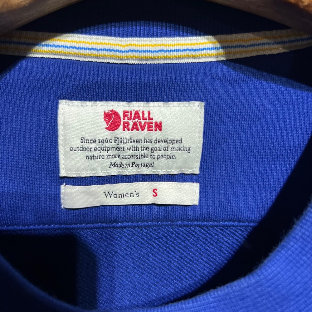 Fjallraven Greenland Sweatshirt Womens Small Blue Raglan Sleeve Crew Neck Logo - Picture 7 of 10